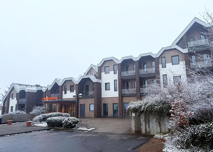 Forest Retreat In Hambachtal Boutique *